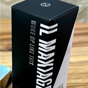 IL MAKIAGE 'Woke Up Like This' Foundation Free Concealer included